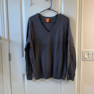 Ladies grey sweater